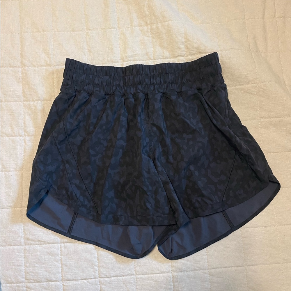 Lululemon Track That High Rise Short 5in inseam